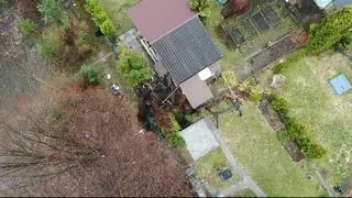 Zapadlisko na ogródkach działkowych w Trzebini