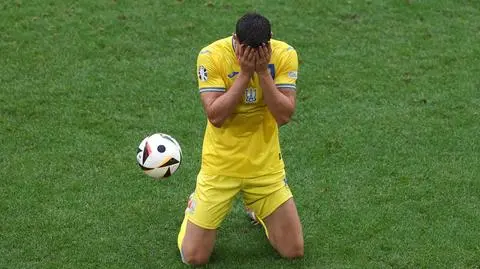 Uklęknął i zakrył dłońmi twarz po meczu