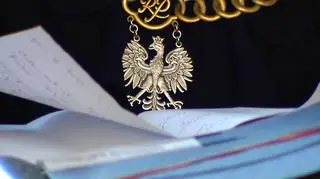 "Bił matkę pięściami, kopał i uderzał śrubokrętem"