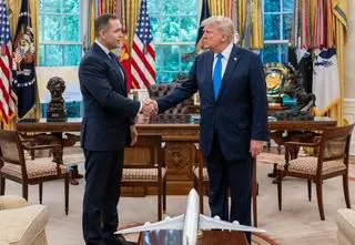 Nawrocki spotkał się z Trumpem