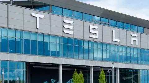 "Burzliwe zebranie" w wielkiej fabryce. Zniknęło 65 tysięcy kubków do kawy