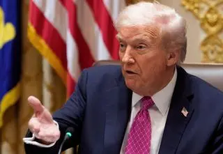 Media: Trump próbował zakrzyczeć Zełenskiego. Prezydent USA reaguje 