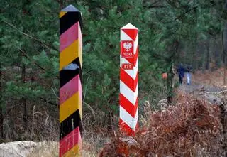 Niemcy "ujawniają tajną umowę" z Polską o migrantach? Wielostopniowa manipulacja