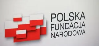 Było "na bogato". "Służbową kartą opłacał nawet napiwki"
