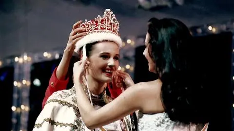 Agnieszka Kotlarska jako Miss International