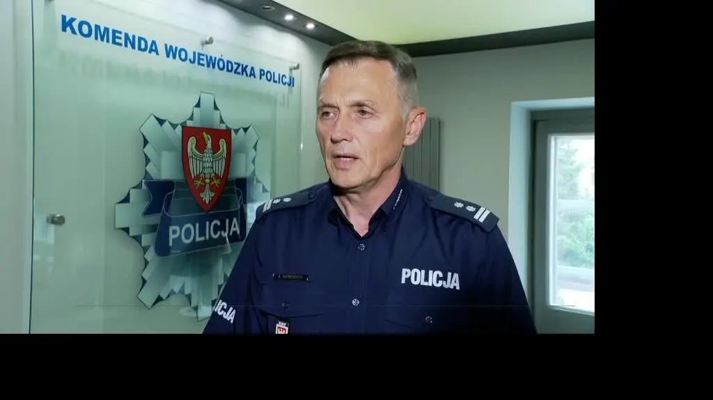 POLICJA