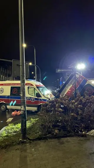 Zderzenie karetek w Krakowie