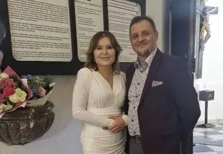 Bukiet w kropielnicy na "prywatnej mszy" posłanki PiS. "Nie zwróciłam uwagi"