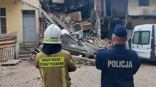 Runęła ściana kamienicy 