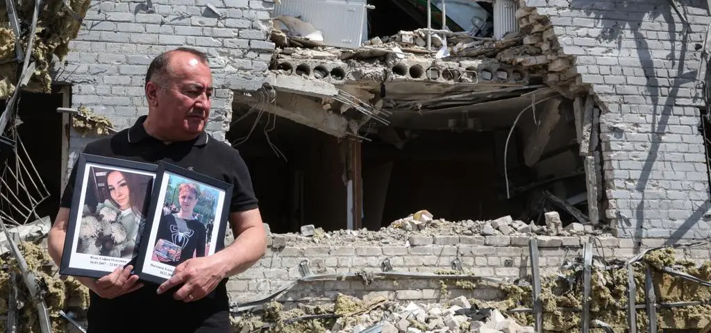 Bezpieczniej tam, gdzie spadają bomby, niż w Polsce? "Zadziwiająco bolesne"