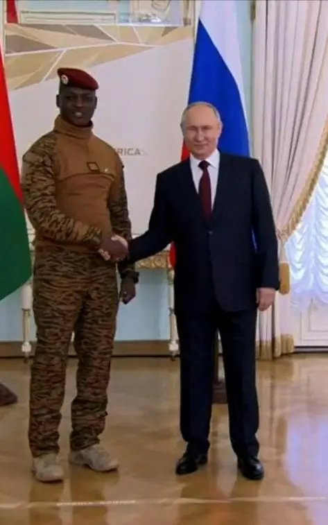 Putin szuka i znajduje sojuszników w Afryce