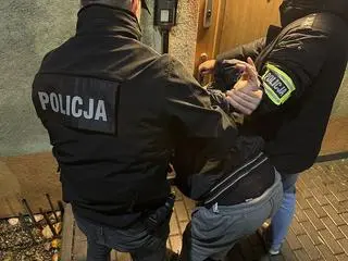 Śledczy rozwiązali sprawę zabójstwa mężczyzny, którego ciało znaleziono w walizce