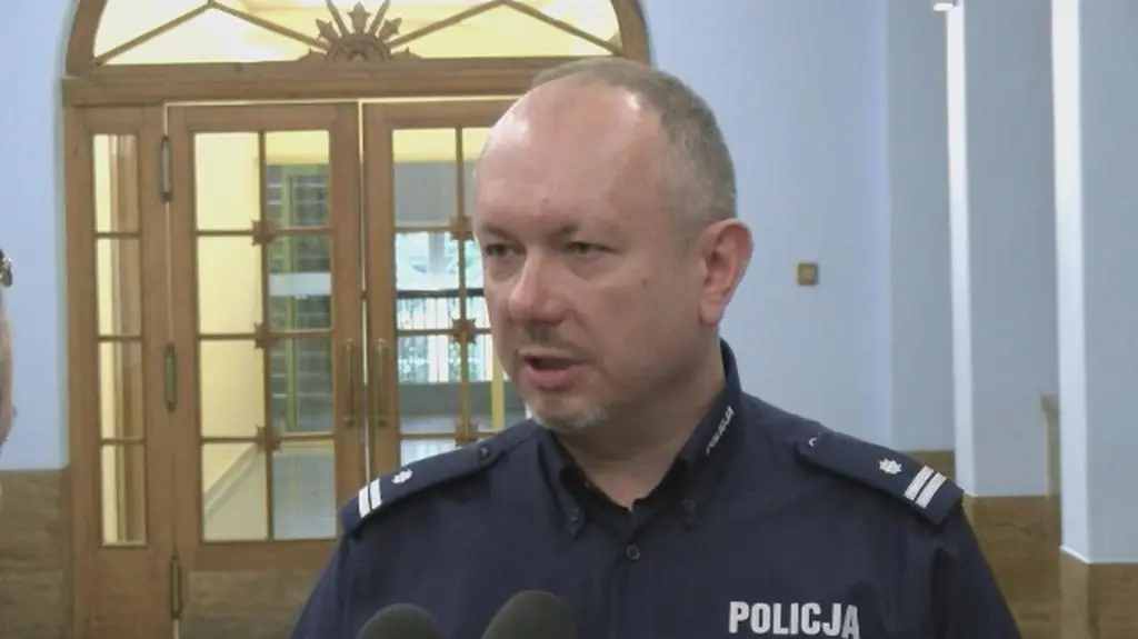Policja o zatrzymaniu podejrzewanego 17-latka z Krapkowic