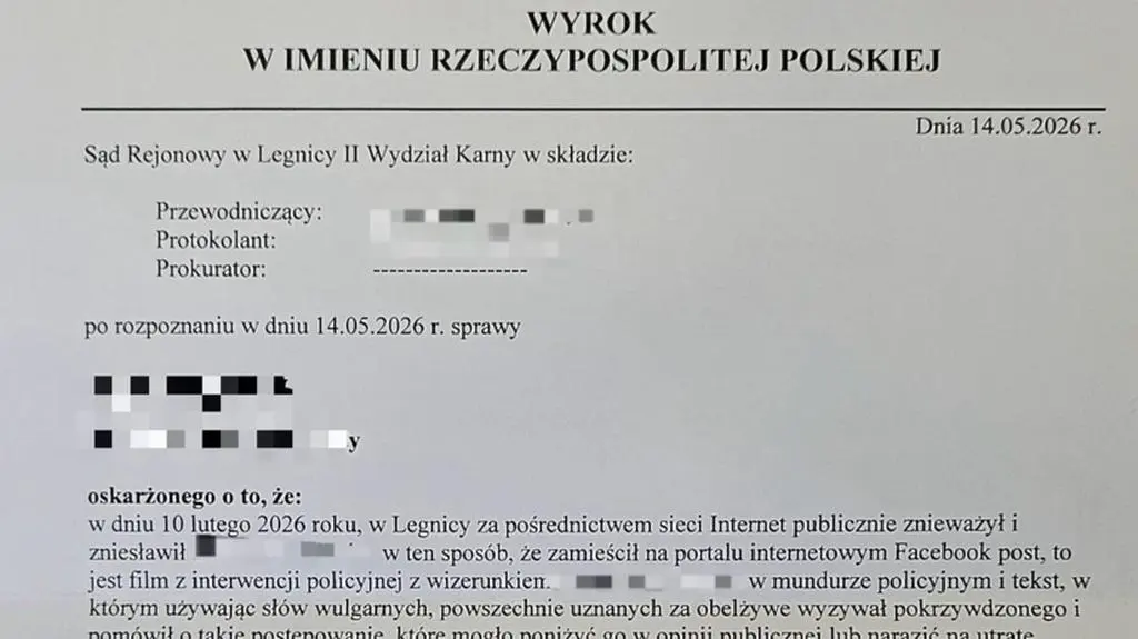 Opublikował nagranie z interwencji i znieważył policjanta. Jest wyrok