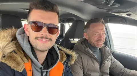 Kilkanaście kilometrów przez zamarznięty Bałtyk. Trasą przejechali Artur Molęda i Tomasz Wasilewski
