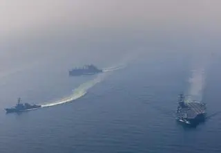 Największe siły od dekad. Amerykańskie kleszcze wokół Iranu