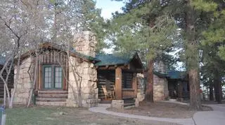Pożar ośrodka wypoczynkowego Grand Canyon Lodge