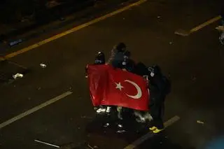 Większość z protestujących stanowili młodzi