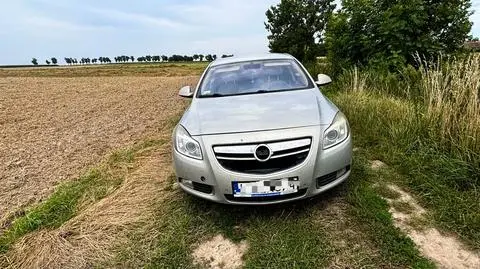 Z dzieckiem na ręku próbował uciekać przez pole