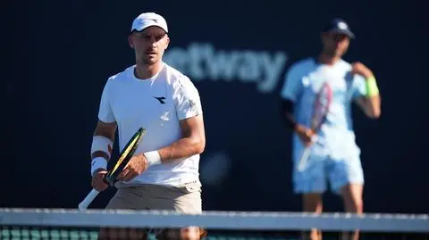 Szczęśliwa mączka w Bastad. Zieliński zagra o tytuł 