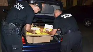 Celnicy znaleźli papierosy bez akcyzy 