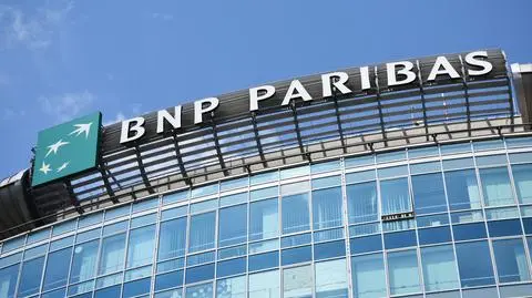 Klimatyczni aktywiści pozwali duży bank. Za finansowanie koncernów gazowych i naftowych