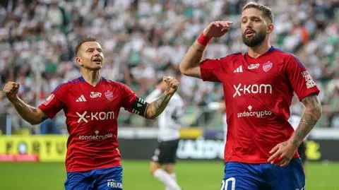 Legia rozczarowała. Raków triumfuje w stolicy 