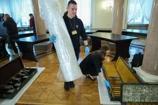 Demontaż Okrągłego Stołu w Pałacu Prezydenckim