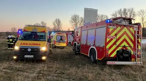 Pod mężczyznami załamał się lód, jeden z nich zmarł