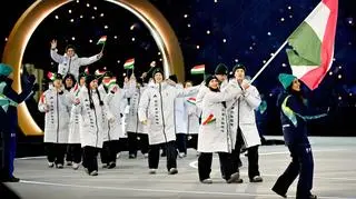 Zawodnicy z Węgier podczas ceremonii otwarcia igrzysk