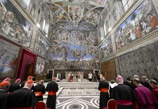 Nie robili tego od prawie 500 lat. Tak wyglądała wspólna modlitwa króla i papieża 