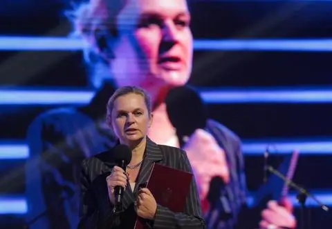 Zadania domowe? Ministerstwo wyciągnęło zawleczkę, granat właśnie wybucha