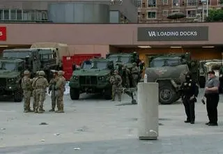 Kolejny dzień starć. Gwardia Narodowa w Los Angeles