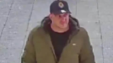 Policja poszukuje mężczyzny ze zdjęcia