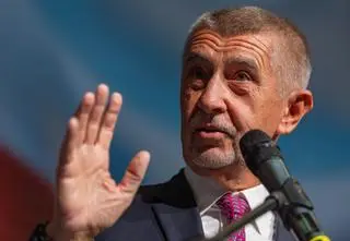 Babisz: bezpośrednio z budżetu nie damy Ukrainie na uzbrojenie ani korony