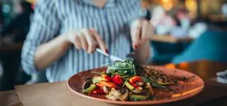 "Nie ma potrzeby, żebyśmy jedli pięć posiłków". To ile trzeba? 