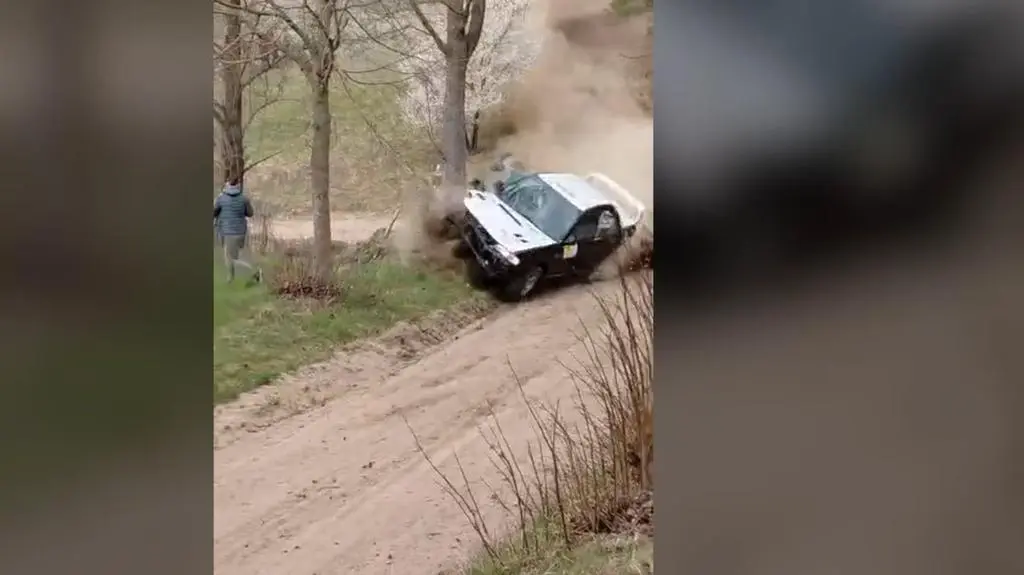 Wypadek podczas rajdu