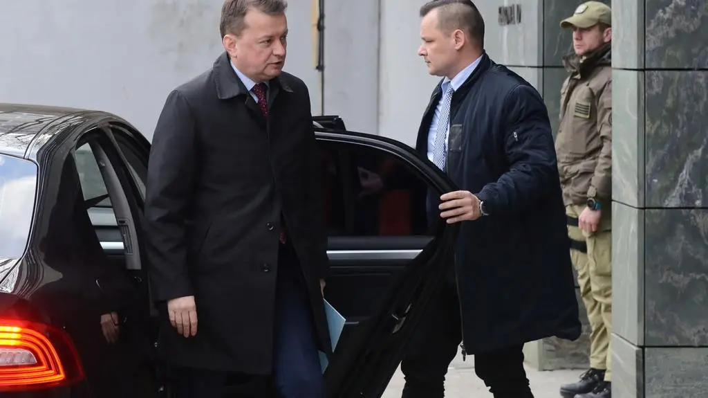 Mariusz Błaszczak zapowiada zakup nowych myśliwców