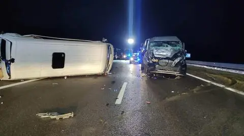 W zderzeniu dwóch busów rannych zostało pięć osób 