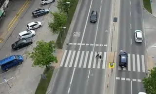 Od 1 czerwca kierowcy i piesi będą mieli nowe przywileje i obowiązki