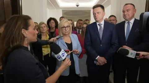 Hołownia: Nie ma znaku równości między 194 a 248. Morawiecki kłamie mówiąc, że ma większość