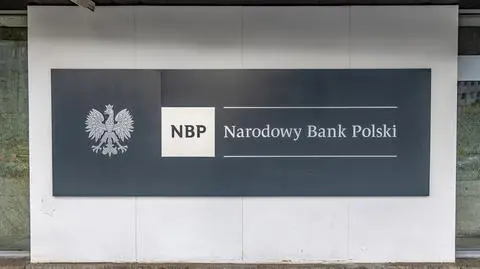 Konferencja prezesa NBP Adama Glapińskiego. Ekonomiści komentują w "Faktach po Faktach" 