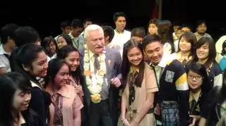Studenci oblegli Lecha Wałęsę