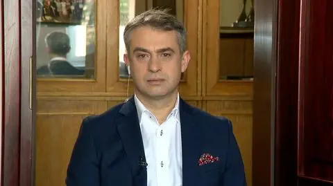 "Jarosław Kaczyński po dwóch tygodniach wyszedł ze swojej dziupli i ogłosił światu, że wybory mają się odbyć"