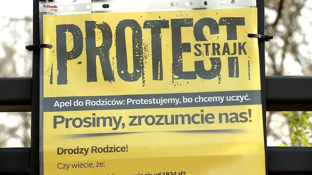 Władze Łodzi zapewniają że nauczyciele otrzymają pieniądze za czas strajku
