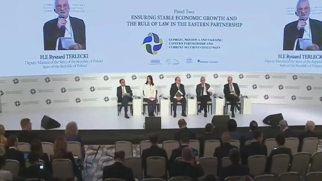 Całe wystąpienie Ryszarda Terleckiego na międzyparlamentarnej konferencji w Mołdawii