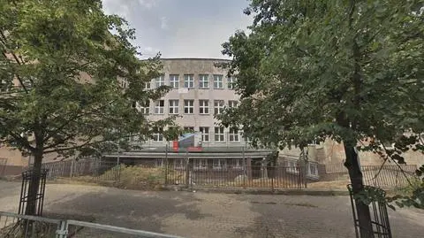 Przyniósł do szkoły broń i miał grozić kolegom. Nauczycielka wezwała służby