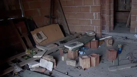 Nożem dźgnął 16-latka, a potem razem ze świadkami wyniósł ciężko rannego w pobliże ulicy. Chłopak zmarł