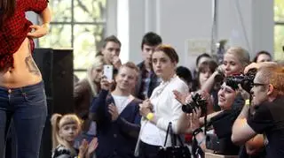 Gotowe tatuaże są prezentowane odwiedzającym