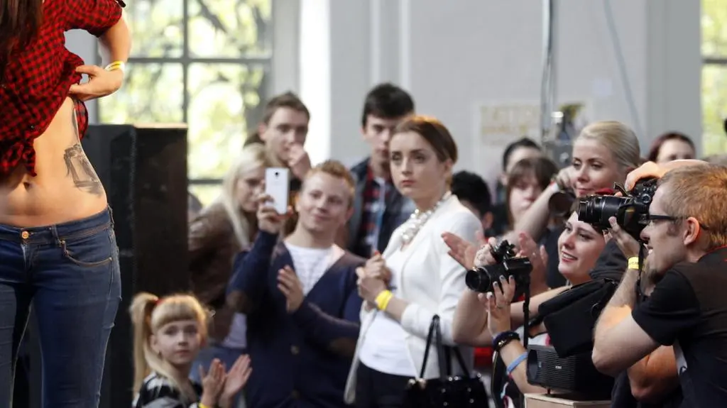 Gotowe tatuaże są prezentowane odwiedzającym